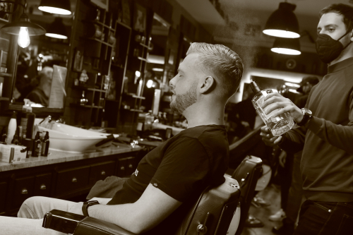 2021-11-KrisCoenenWS-21FullHDbw