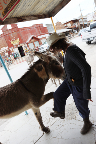 2024-RustyRoadTrip-1197fhd