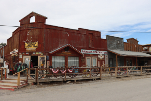 2024-RustyRoadTrip-1199fhd