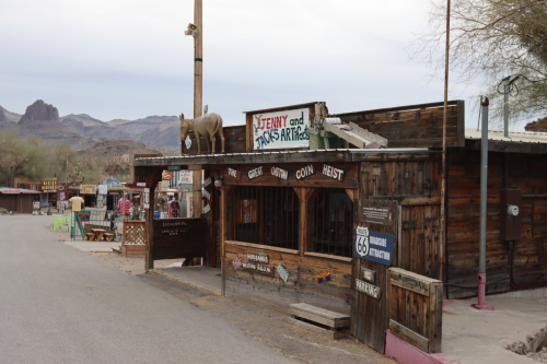 2024-RustyRoadTrip-1206fhd