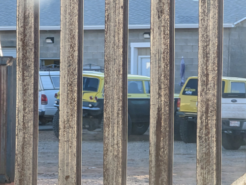 PXL 20230220 003846512